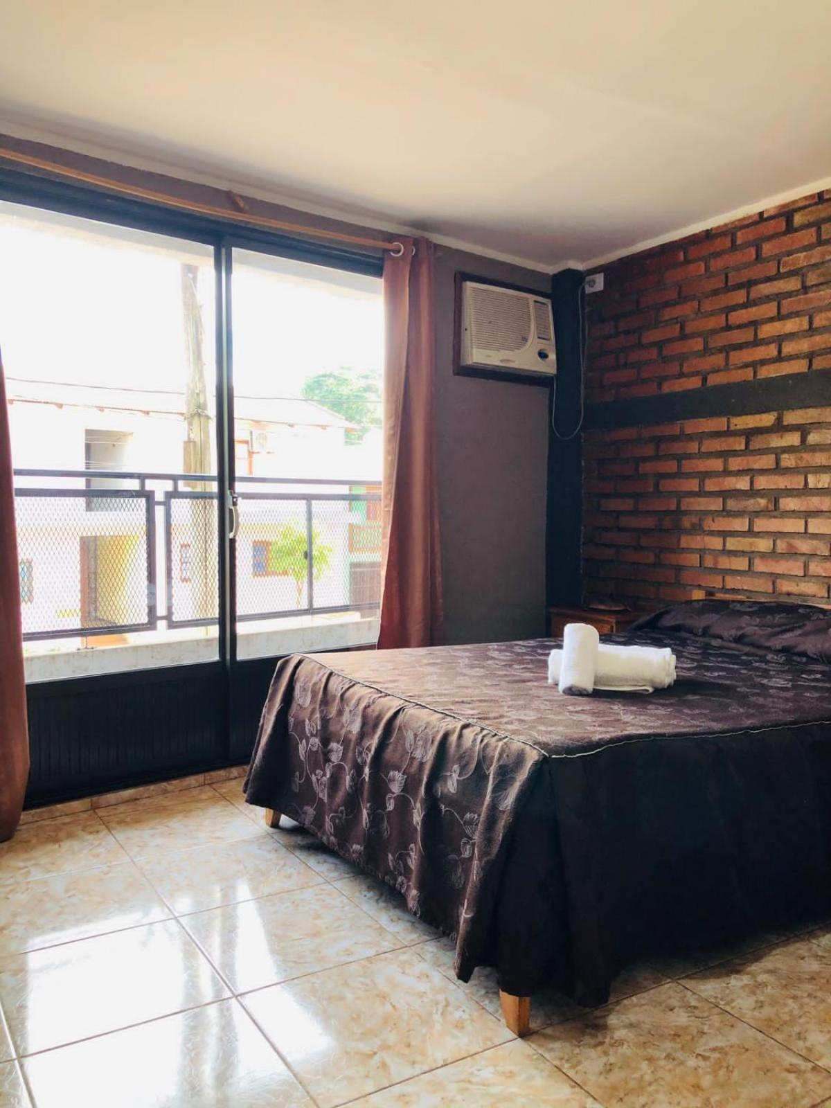 La Familia Hotel Пуерто-Іґуасу Номер фото